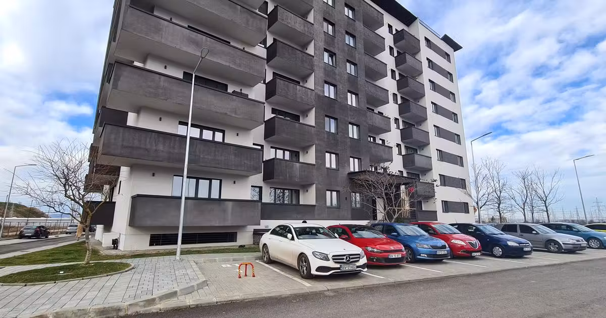 Apartament de vânzare cu 2 camere, mobilat în zona Hărmanului, Brașov