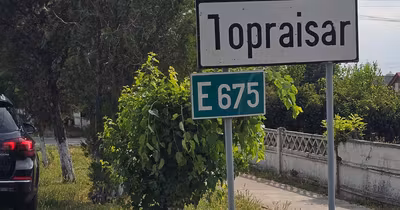 Teren Topraisar