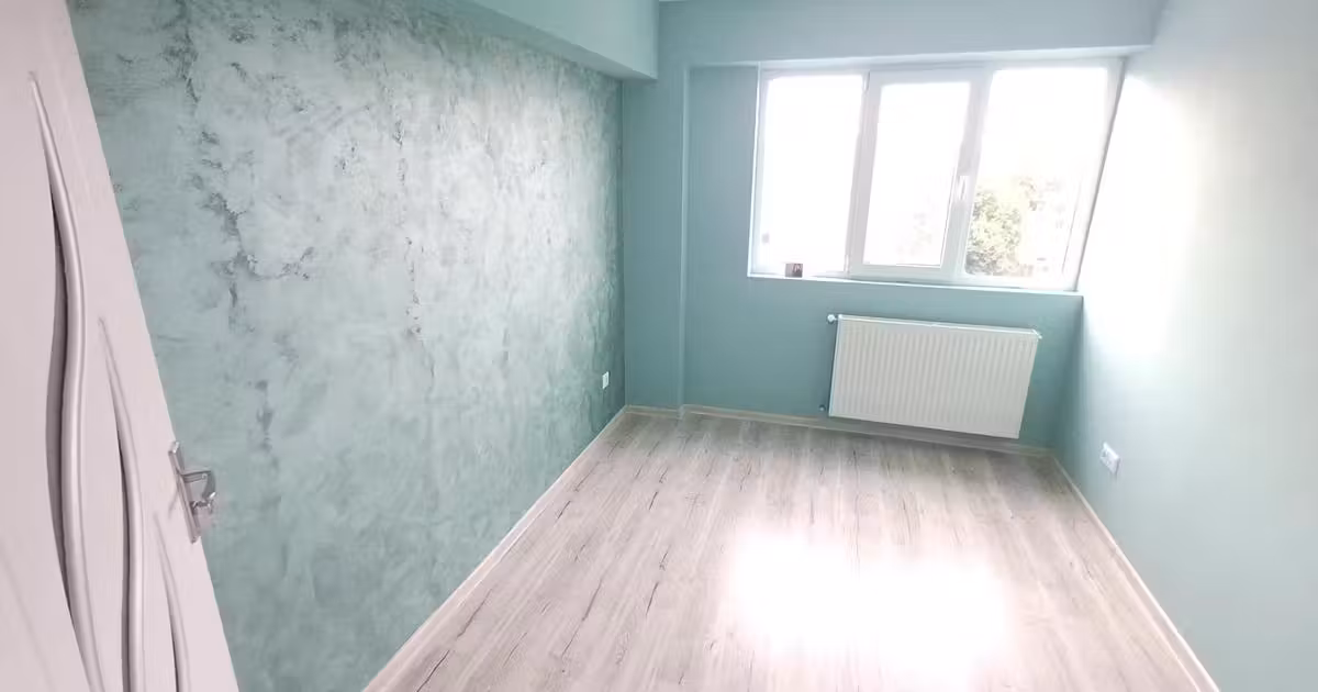 Apartament de vânzare cu 3 camere în zona Plantelor, Brăila