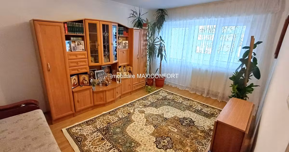 Apartament de vânzare cu 2 camere în zona Obor, Brăila