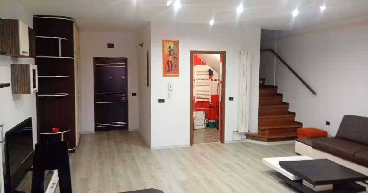 Apartament de vânzare cu 3 camere, mobilat în zona UTA, Arad