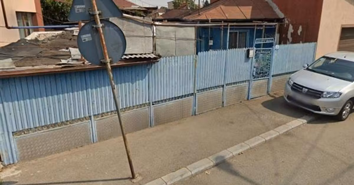 Casă de vânzare cu 3 camere în zona Bucureștii Noi, Sector 1