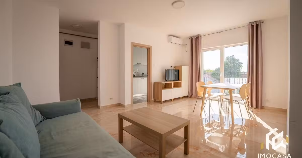 Apartament de vânzare cu 2 camere, mobilat în zona Grădiște, Arad