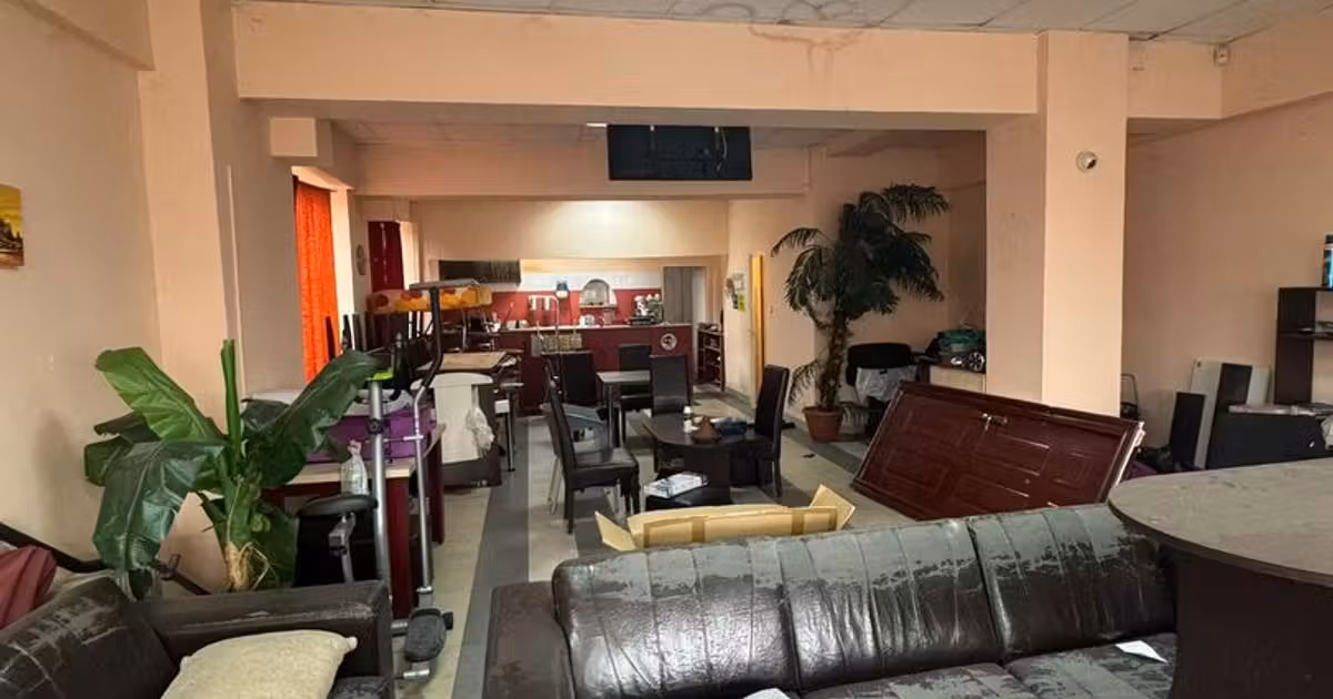 Spațiu comercial de vânzare de 107 mp, în zona Confecții, Arad