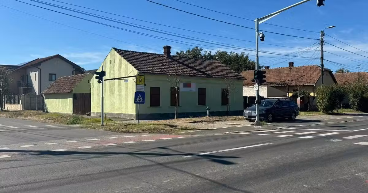 Casă individuală de vânzare cu 3 camere în zona Aradul Nou, Arad