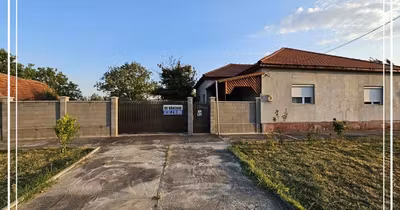 Casă Mocrea