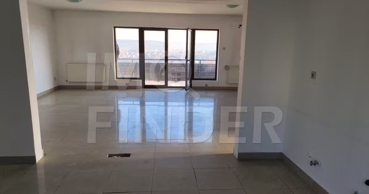 Apartament de vânzare cu 3 camere în zona Andrei Mureșanu, Cluj-Napoca