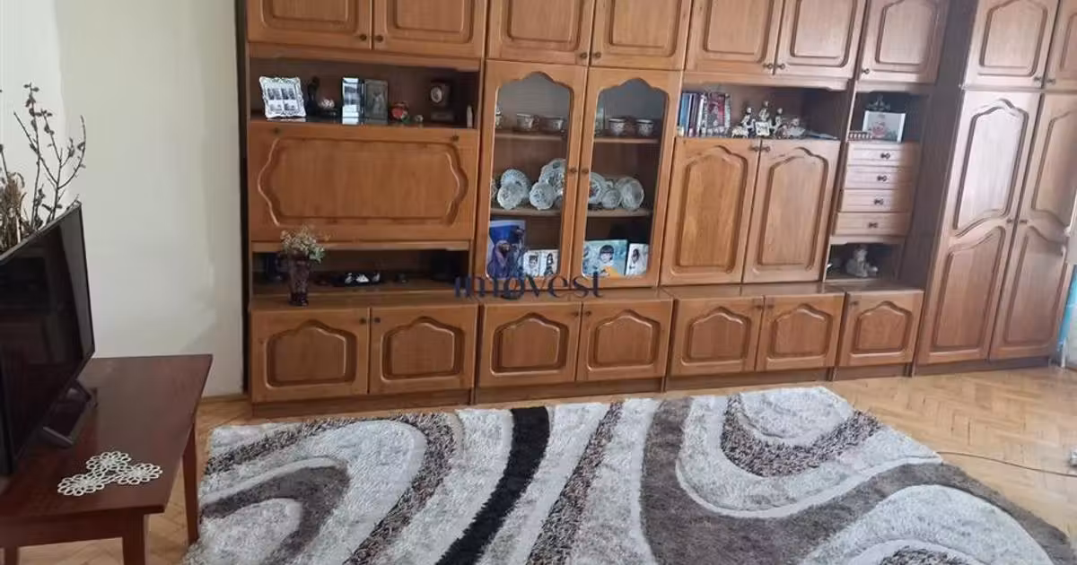 Apartament de vânzare cu 3 camere în zona Carpați 2, Satu Mare