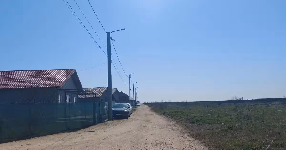 Teren Construcții intravilan de vânzare de 400 mp, în Agigea