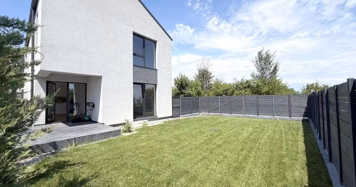 Casă individuală de vânzare cu 4 camere în Corbeanca
