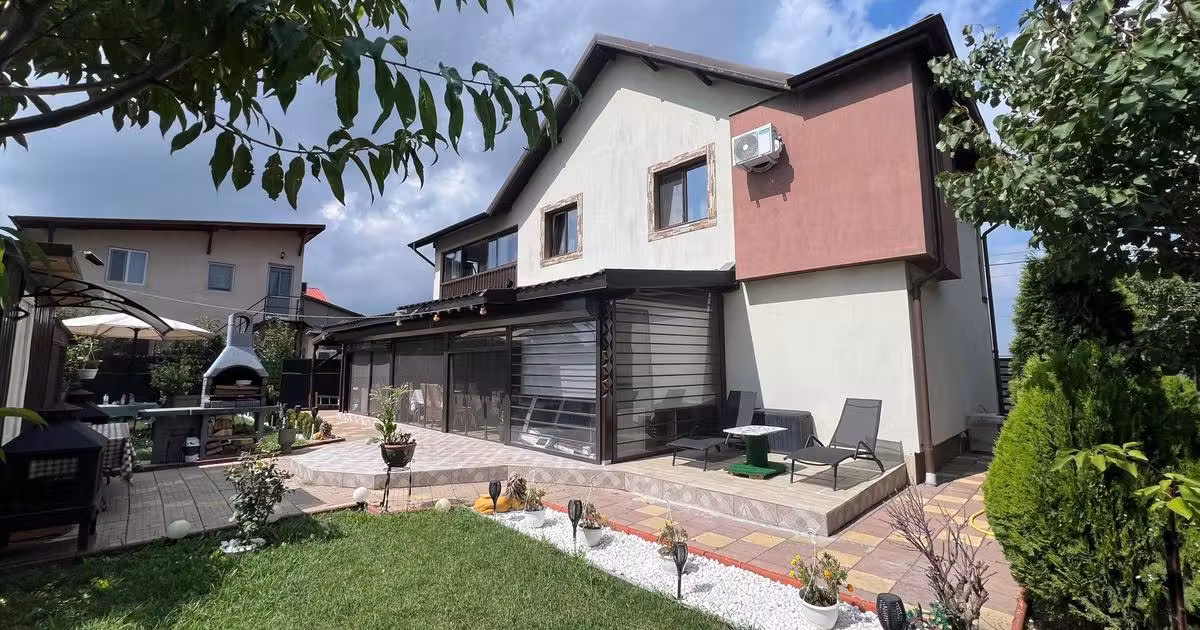 Casă individuală de vânzare cu 5 camere, mobilată în Buftea
