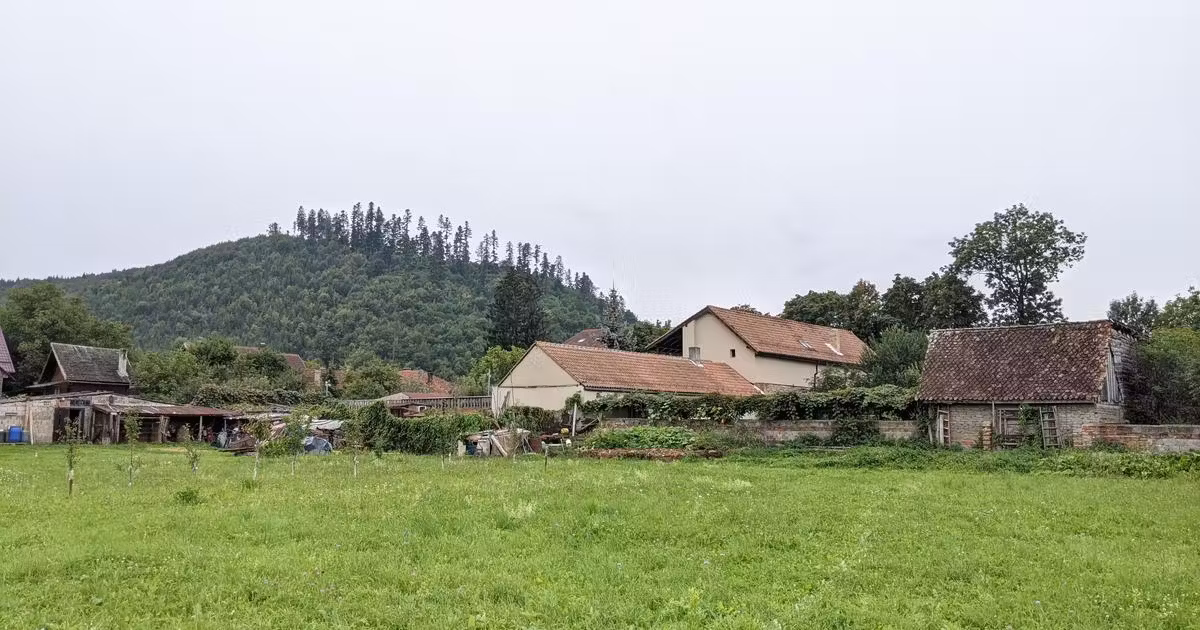 Teren agricol intravilan de vânzare de 835 mp, în Cristian