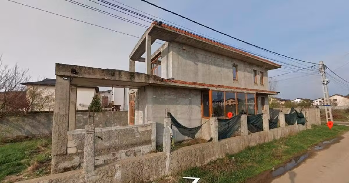 Casă individuală de vânzare cu 5 camere în Berceni