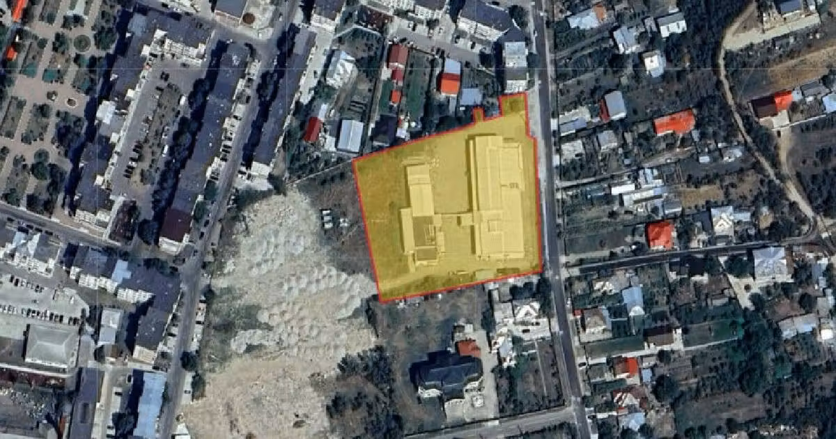 Spațiu industrial de vânzare 2820 mp în Costești