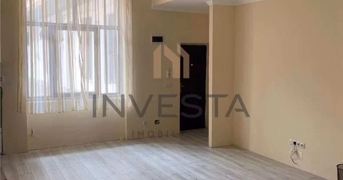 Apartament de vânzare cu 4 camere în zona Central, Cluj-Napoca