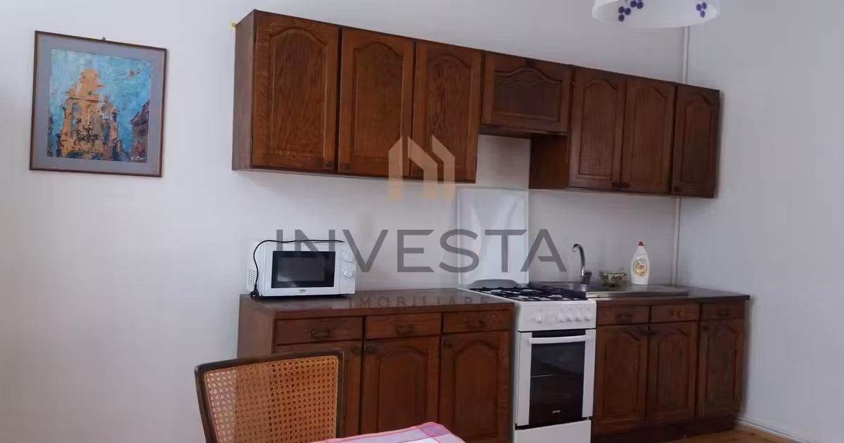 Casă individuală de vânzare cu 3 camere, mobilată în zona Andrei Mureșanu, Cluj-Napoca