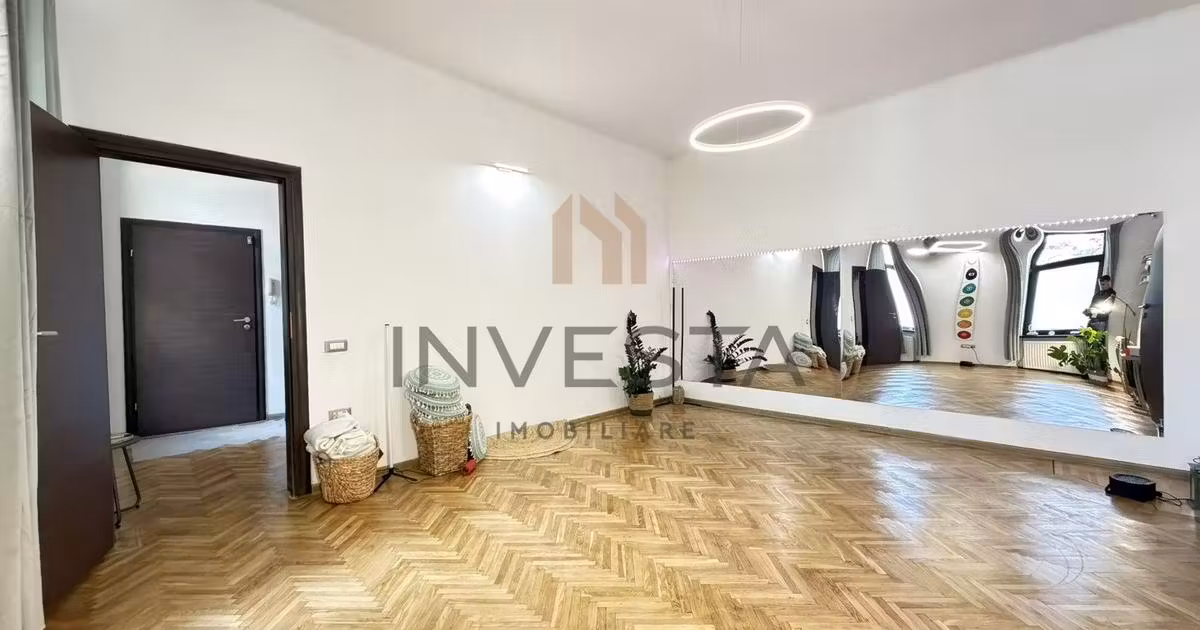 Apartament de vânzare cu 2 camere în zona Central, Cluj-Napoca