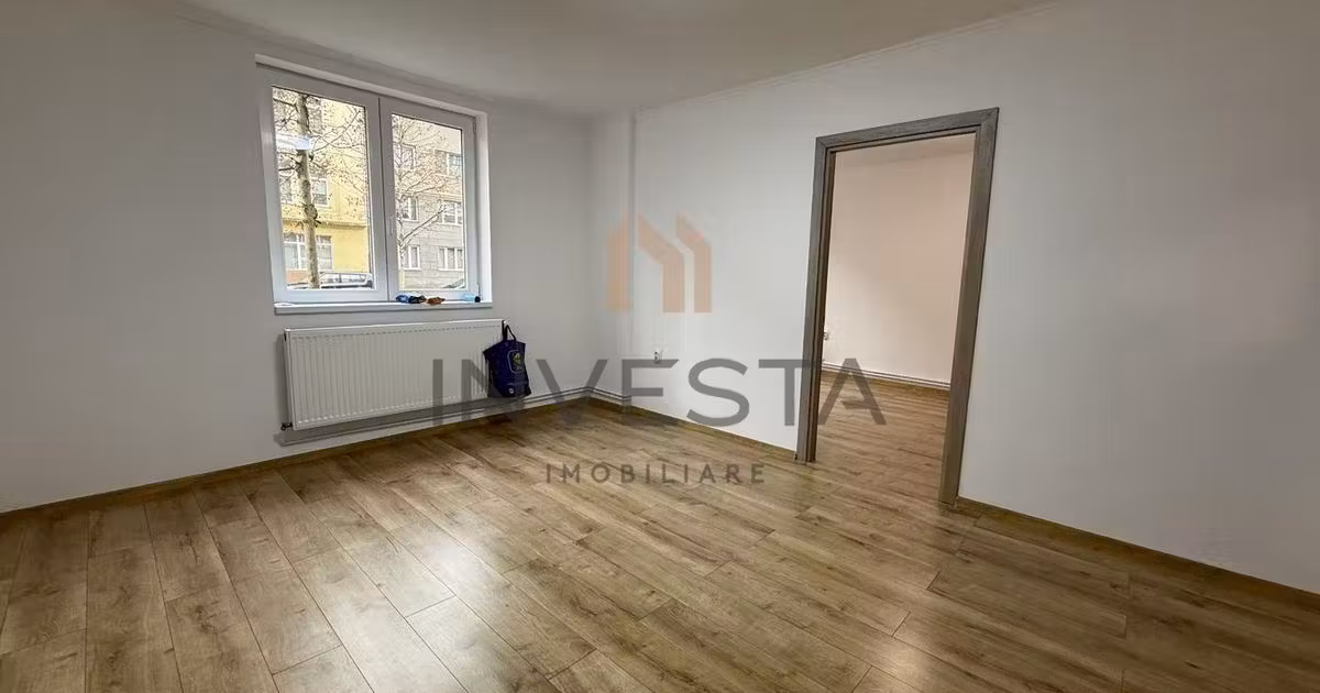 Apartament de vânzare cu 3 camere în zona Central, Cluj-Napoca