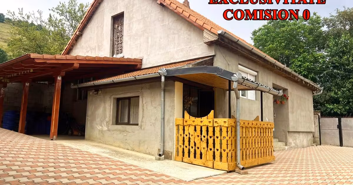 Casă individuală de vânzare cu 5 camere în Vurpăr