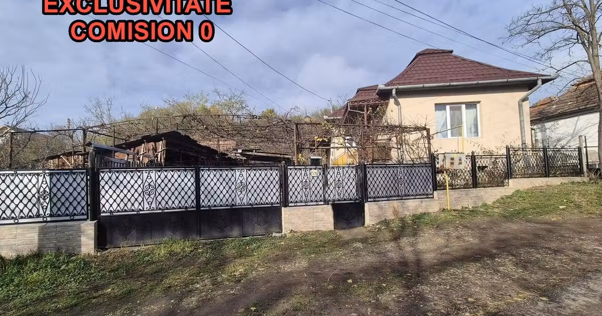 Casă individuală de vânzare cu 3 camere, mobilată în Unirea