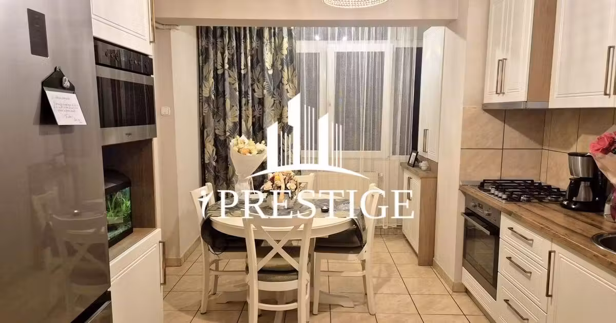 Apartament de vânzare cu 3 camere, mobilat în zona Vasile Aaron, Sibiu