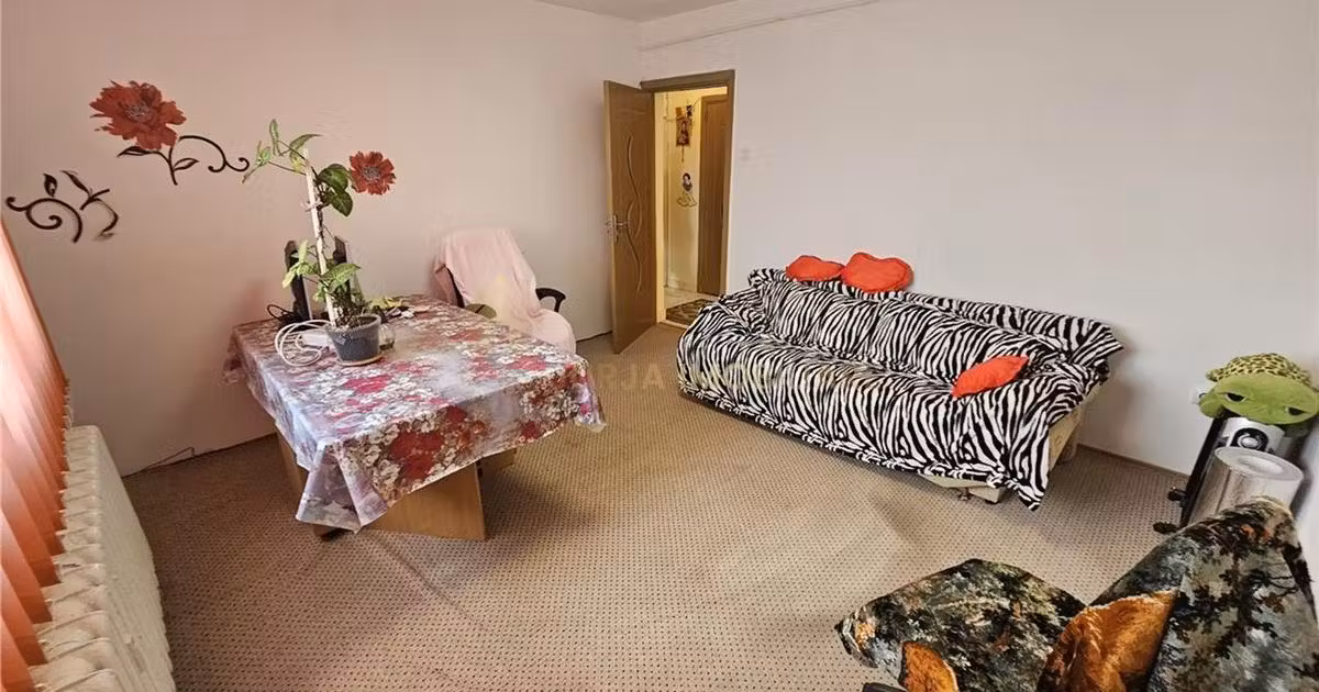 Apartament de vânzare cu 2 camere, mobilat în zona Mănăștur, Cluj-Napoca