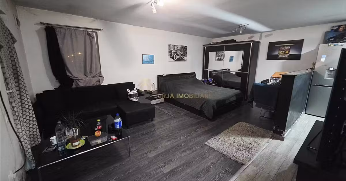 Casă individuală de vânzare cu 2 camere în zona Mărăști, Cluj-Napoca