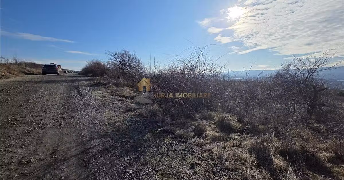 Teren intravilan de vânzare de 590 mp, în zona Iris, Cluj-Napoca