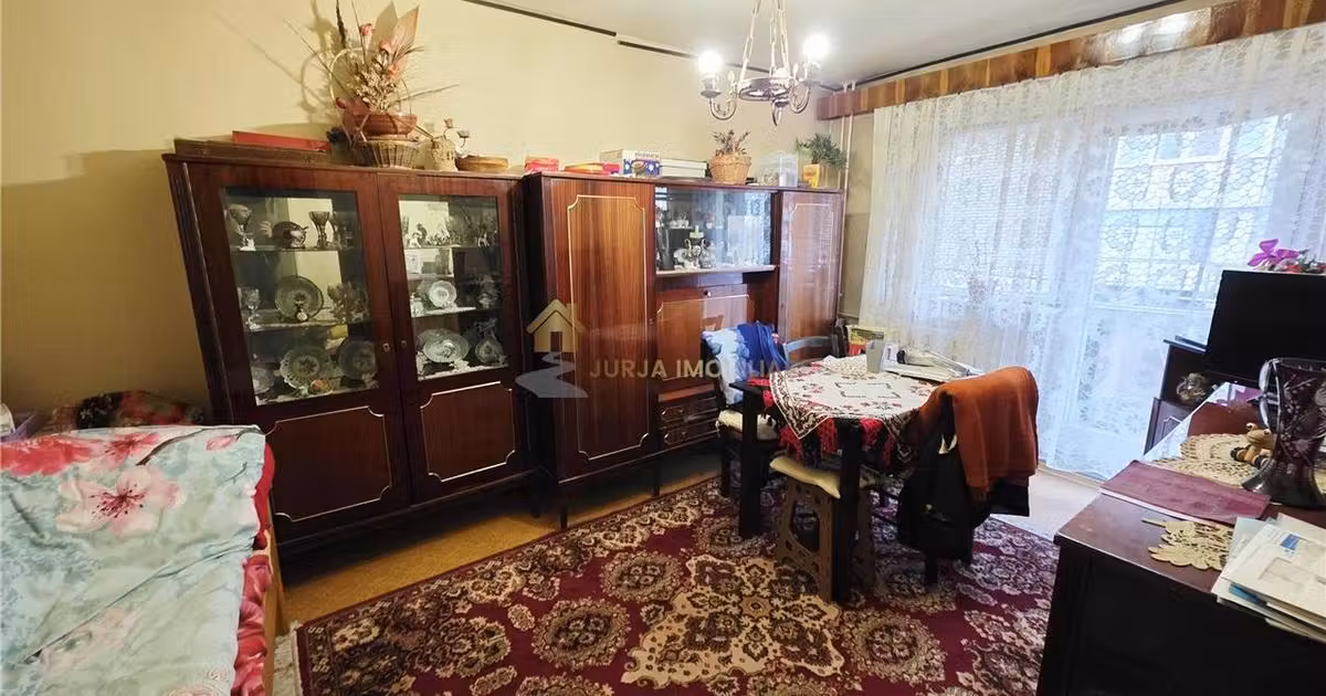 Apartament de vânzare cu 2 camere în zona Mănăștur, Cluj-Napoca