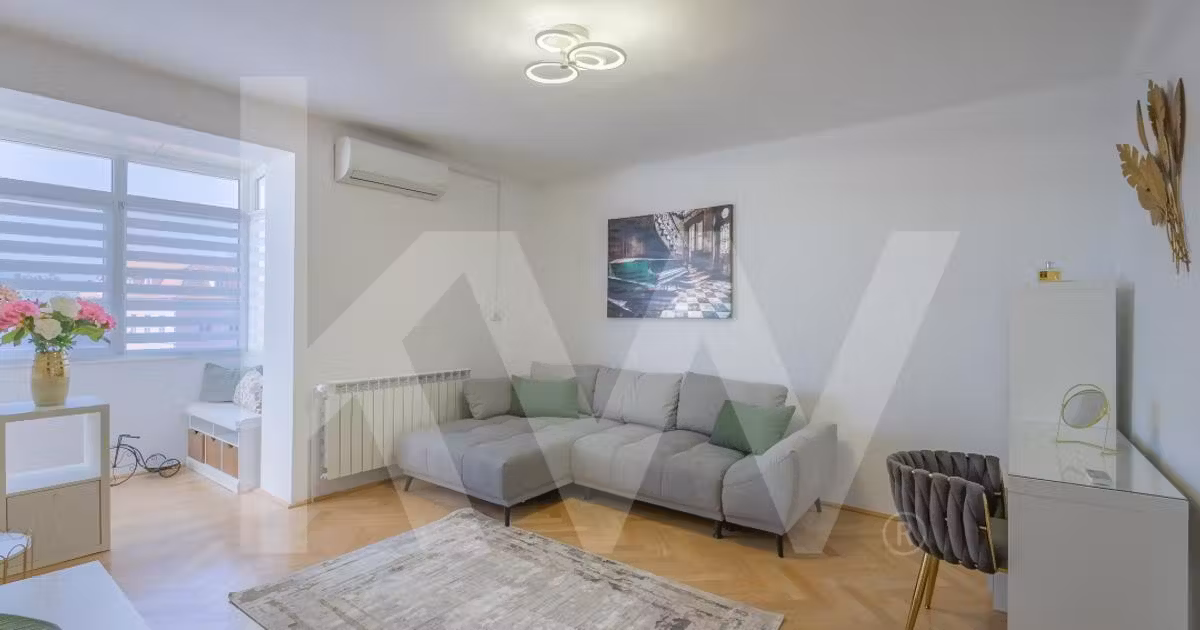 Apartament de vânzare cu 2 camere, mobilat în zona Ultracentral, Sibiu