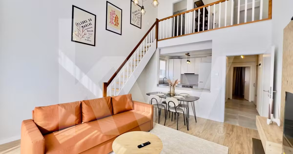 Penthouse de vânzare cu 4 camere, mobilat în zona Exterior Vest, Sibiu