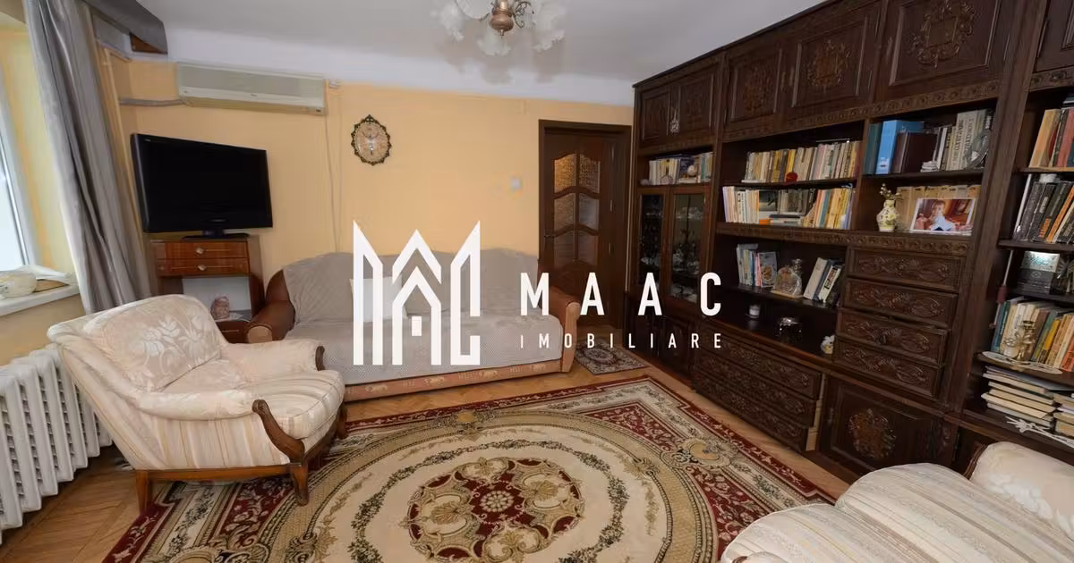 Apartament de vânzare cu 3 camere în zona Central, Râmnicu Vâlcea