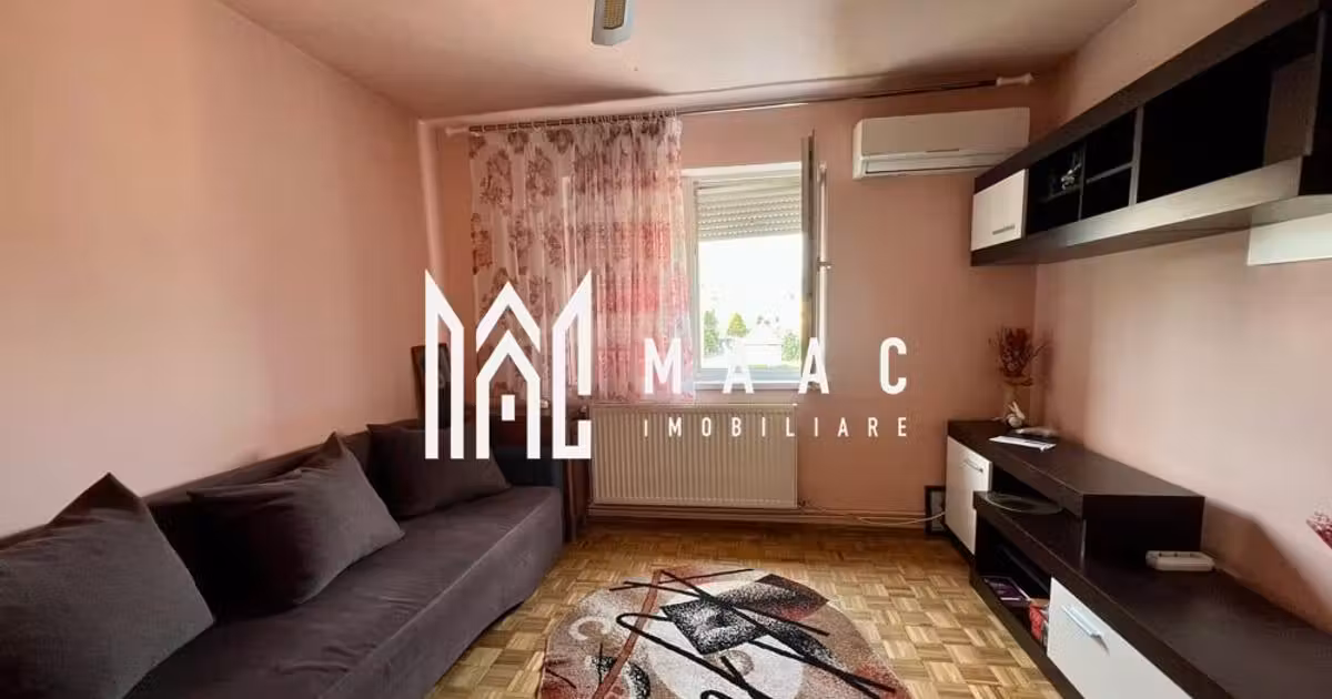 Apartament de vânzare cu 3 camere, mobilat în Cisnădie