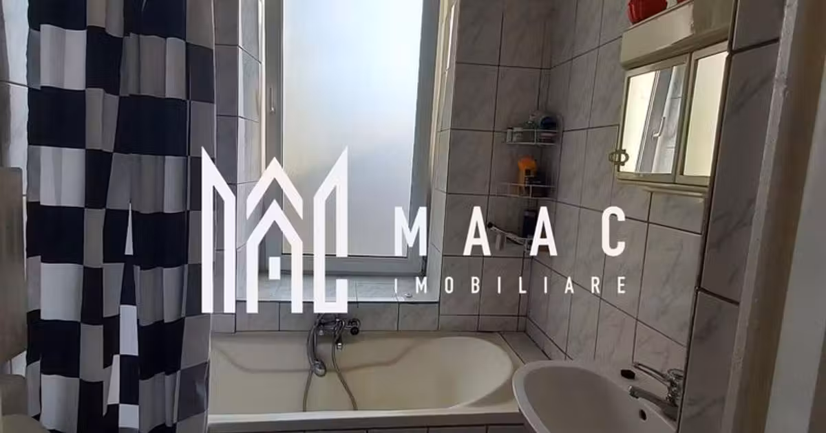 Casă individuală de vânzare cu 4 camere în Șura Mică