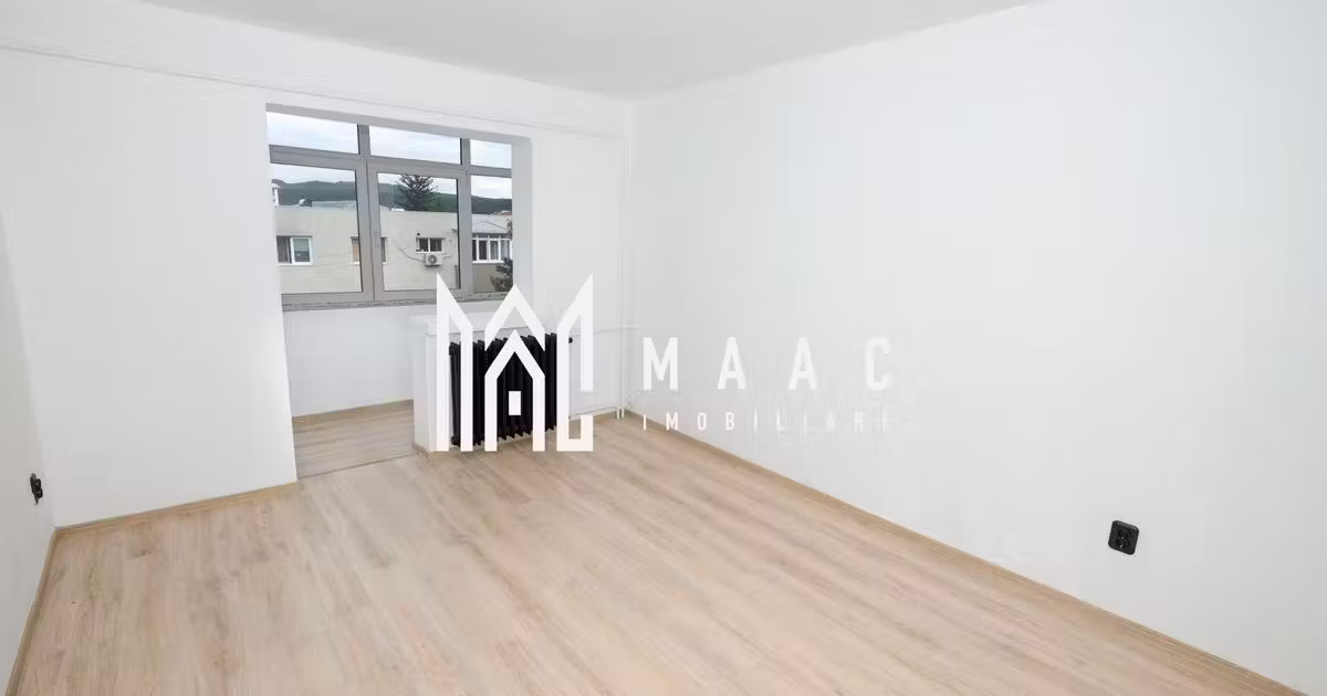 Apartament de vânzare cu 2 camere în zona Cartierul Nord, Râmnicu Vâlcea