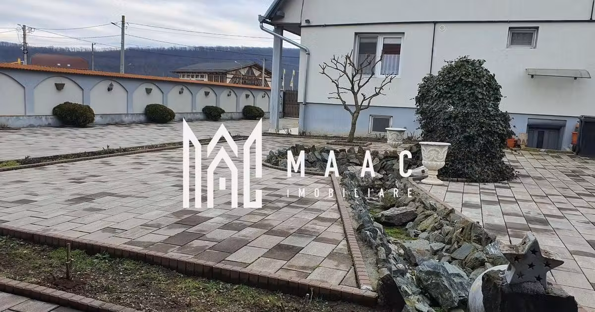 Casă individuală de vânzare cu 9 camere, mobilată în Tălmaciu