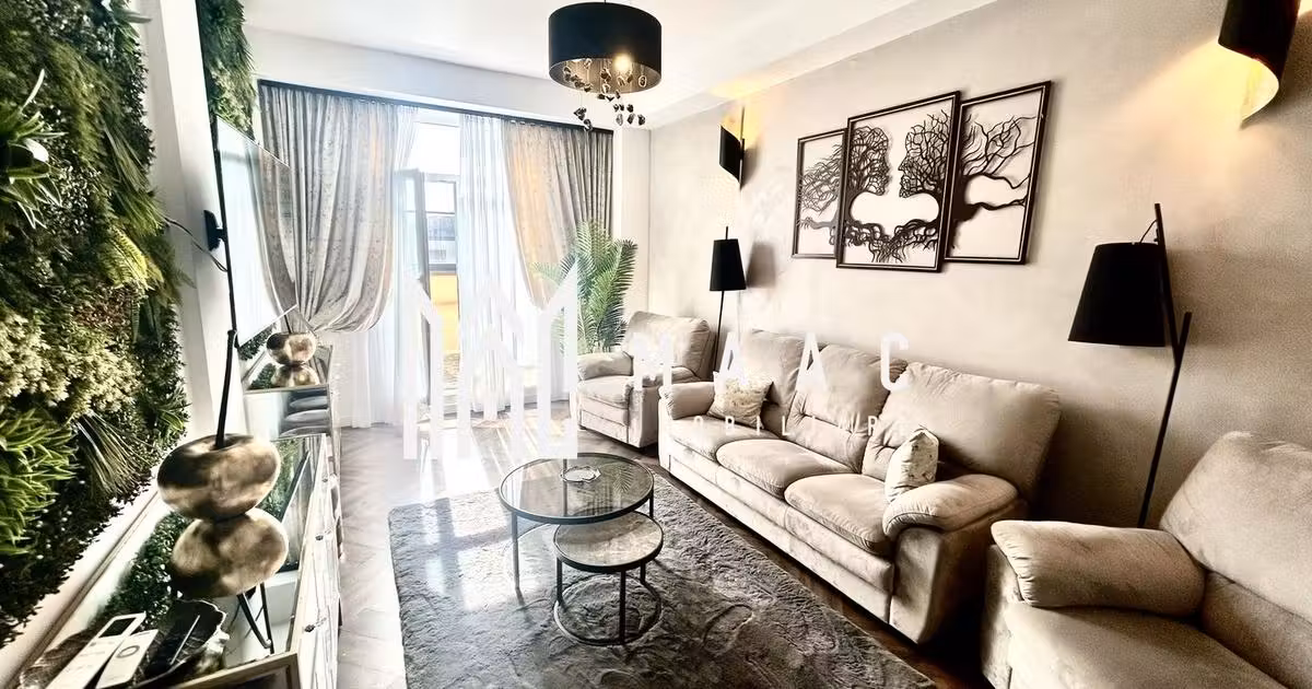 Penthouse de vânzare cu 3 camere, mobilat în zona Ștefan cel Mare, Sibiu
