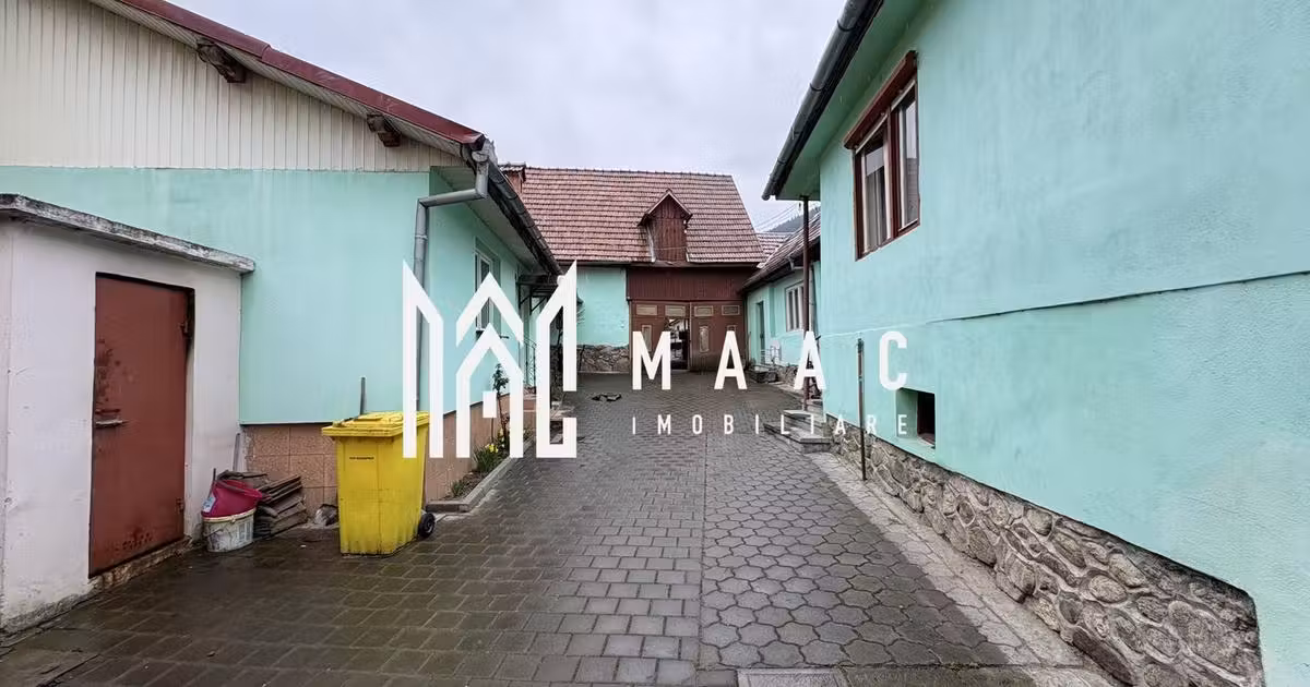 Casă individuală de vânzare cu 4 camere în Rășinari