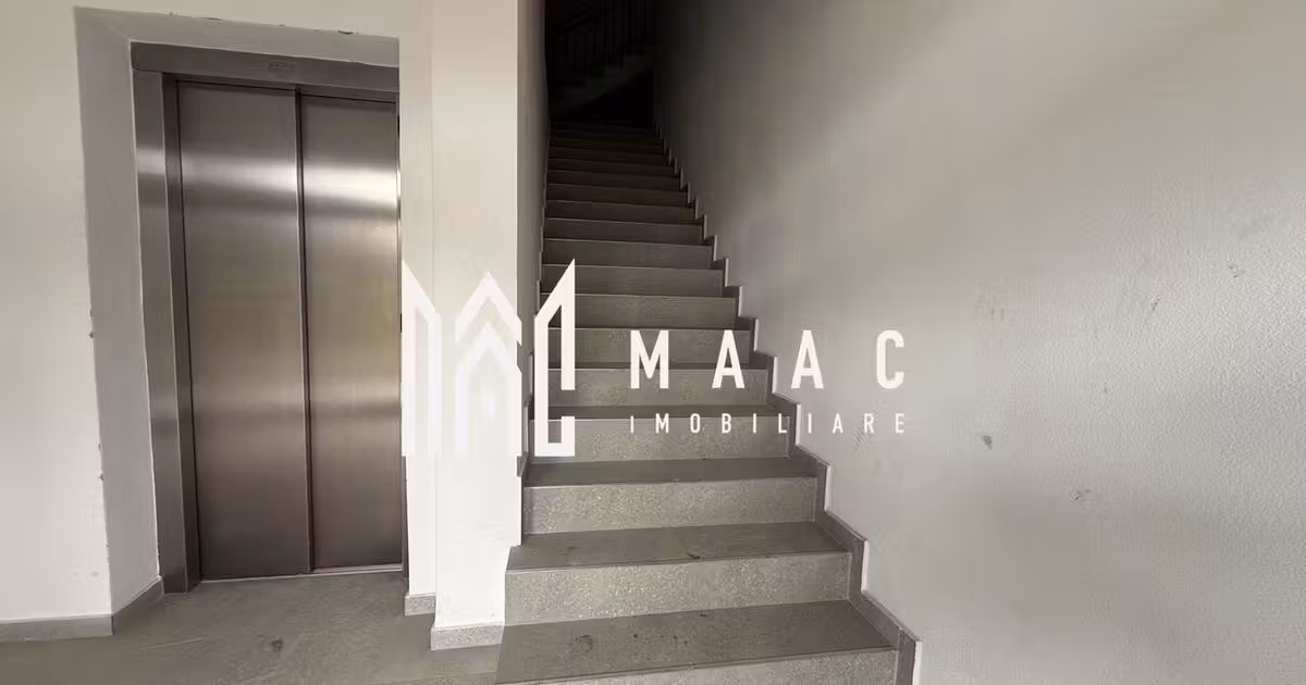 Apartament de vânzare cu 4 camere în zona Mihai Viteazul, Sibiu