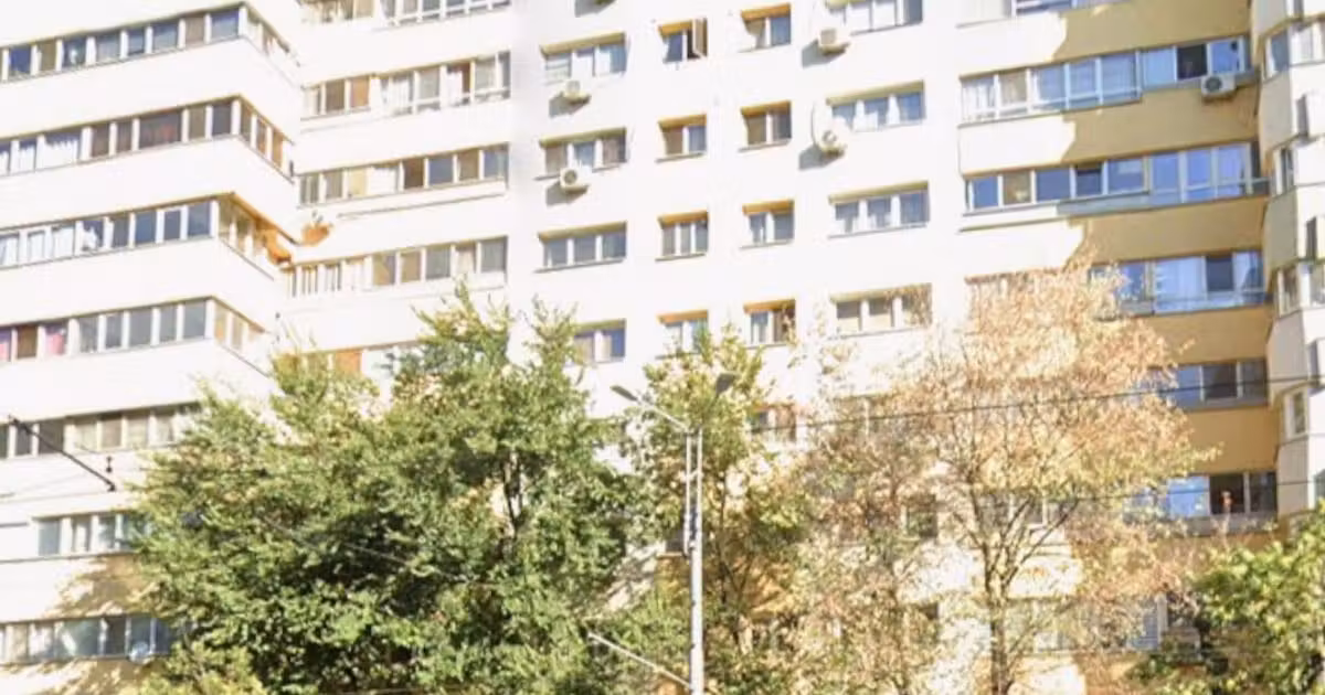 Apartament de vânzare cu 3 camere în zona Colentina, Sector 2