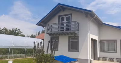 Casă Periferie