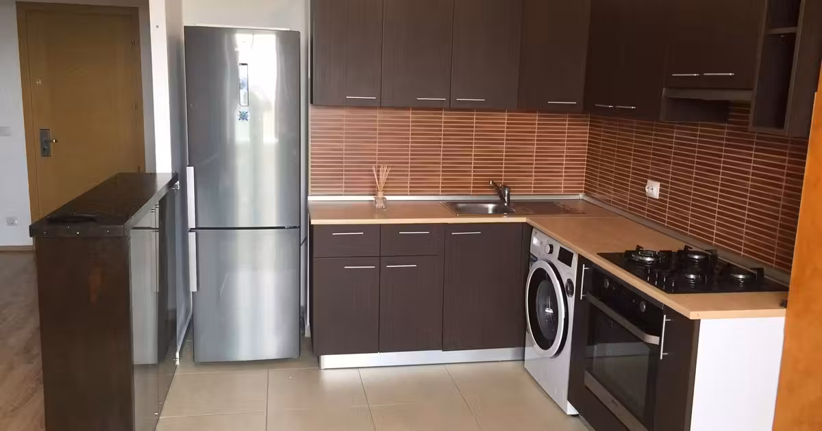 Apartament de vânzare cu 2 camere, mobilat în zona Vitan-Bârzești, Sector 4