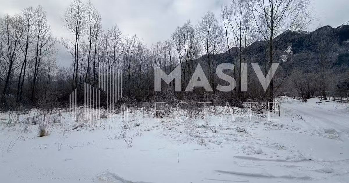 Teren Construcții intravilan de vânzare de 6093 mp, în Bușteni