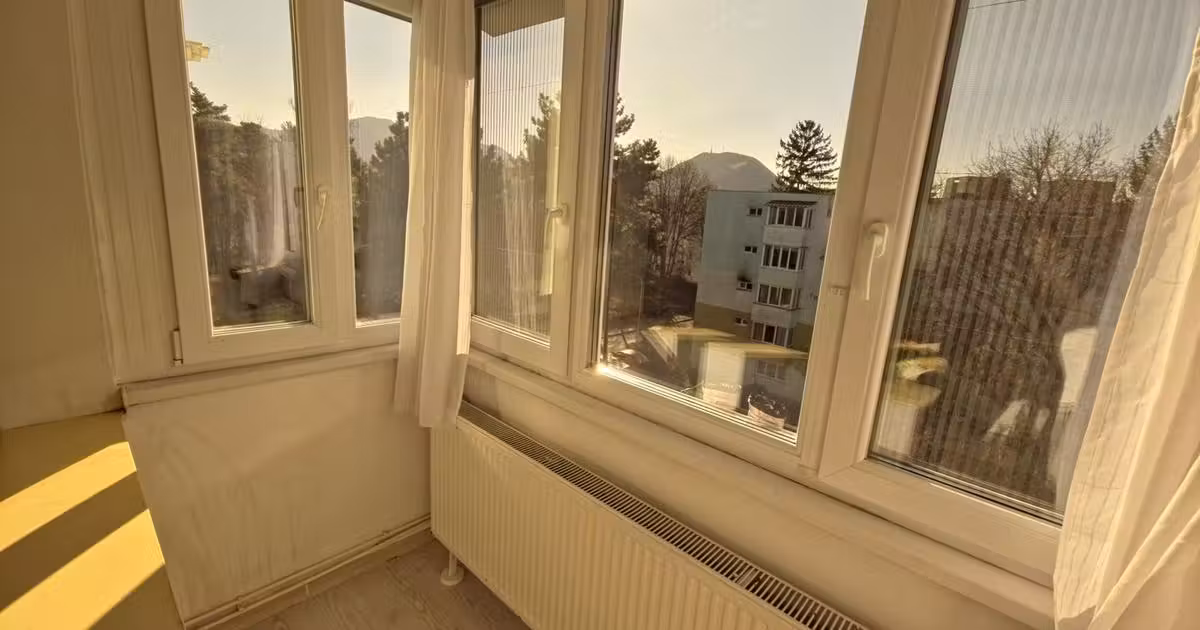 Apartament de vânzare cu 2 camere, mobilat în zona Astra, Brașov