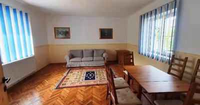 Casă Schei