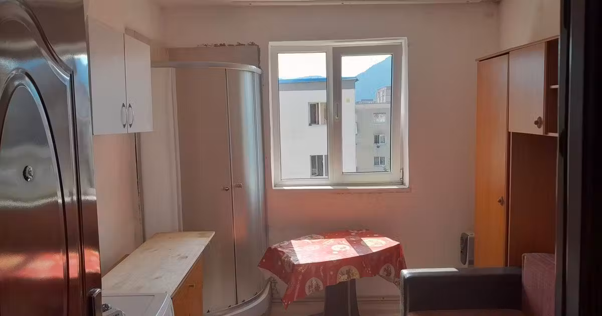 Garsonieră de vânzare în zona Astra, Brașov