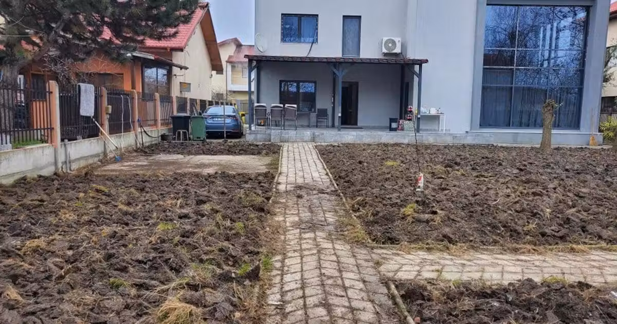 Casă individuală de vânzare cu 5 camere, mobilată în Otopeni