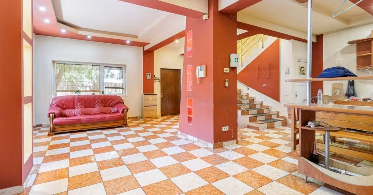 Spațiu comercial de vânzare de 164 mp, în zona Apărătorii Patriei, Sector 4
