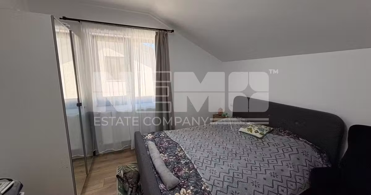Apartament de vânzare cu 3 camere, mobilat în zona Burdujeni, Suceava