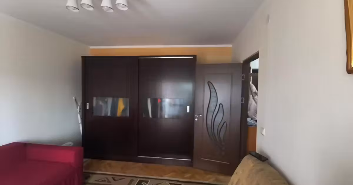 Apartament de vânzare cu 2 camere, mobilat în zona Central, Suceava